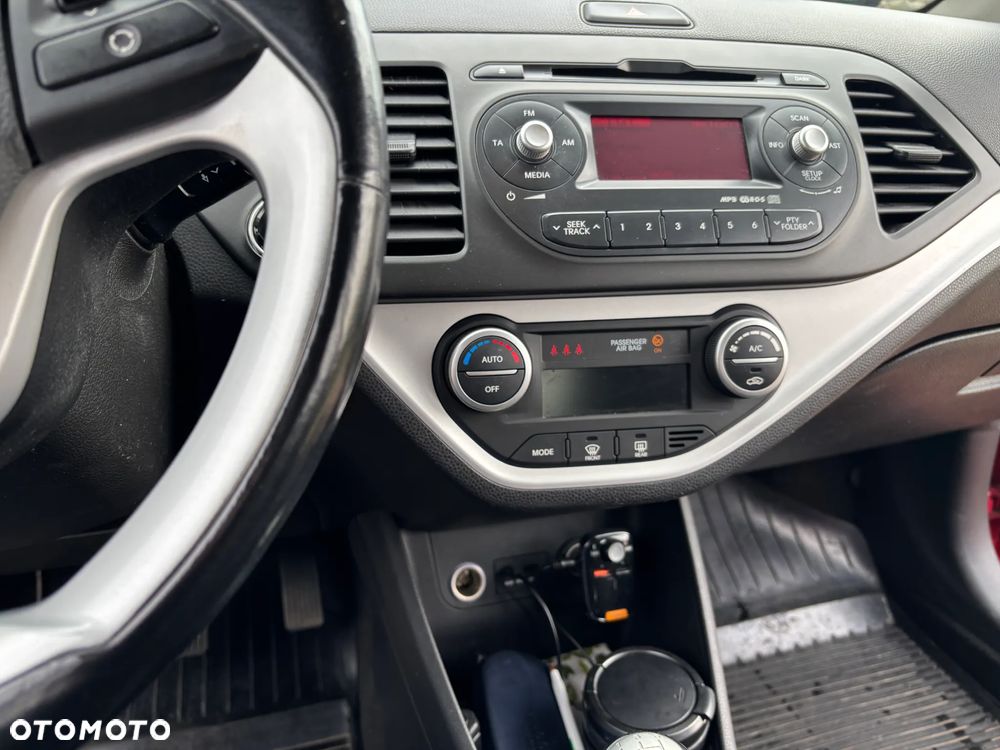 Kia Picanto - 10