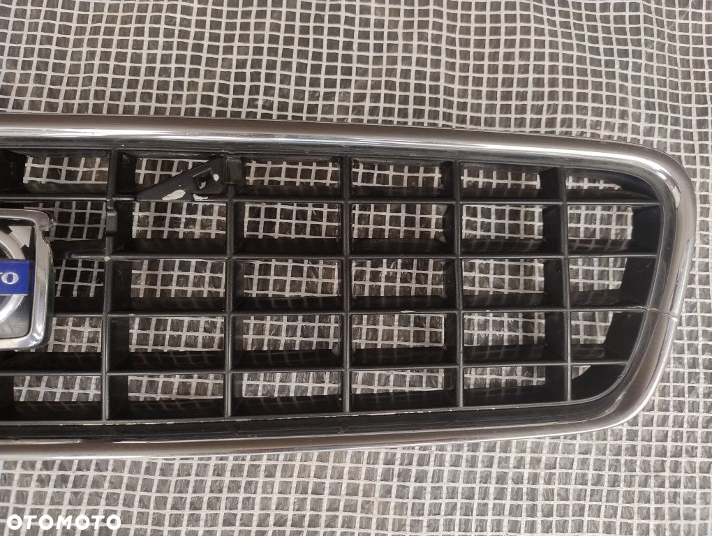 Volvo S40 II 2 V50 atrapa przód grill wysyłka gril 04-07 - 4