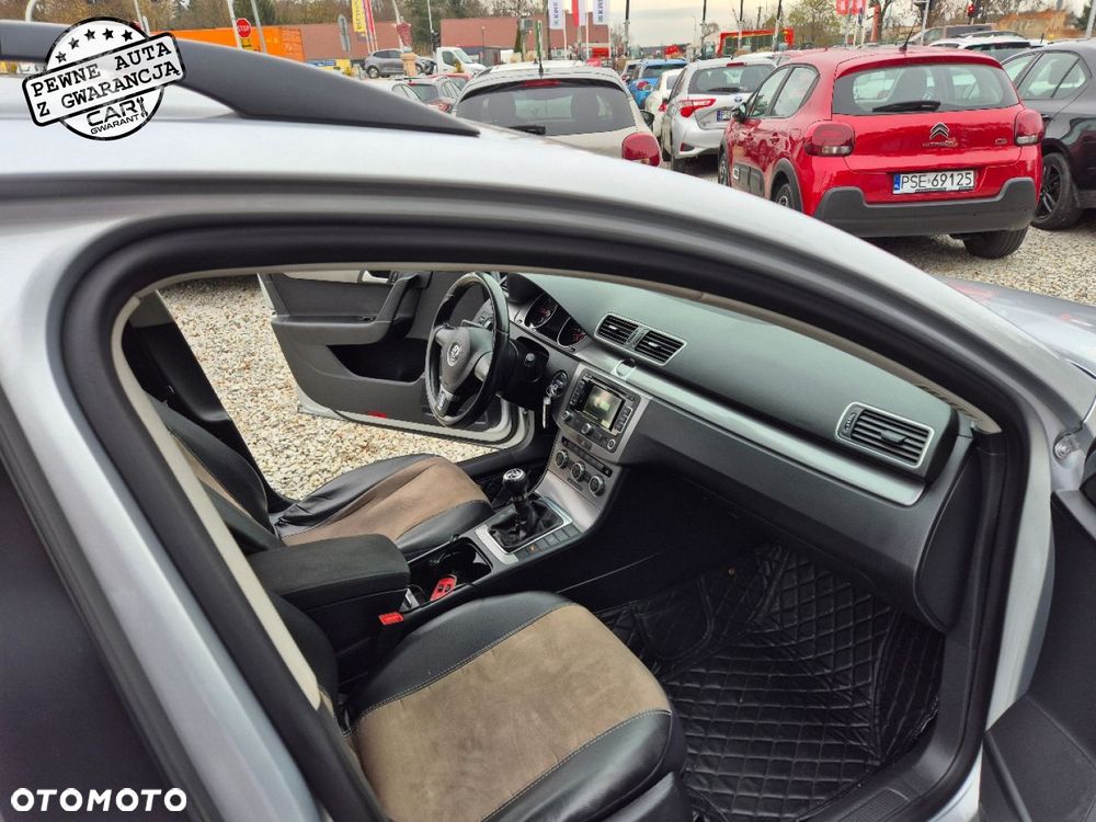 Volkswagen Passat - 20