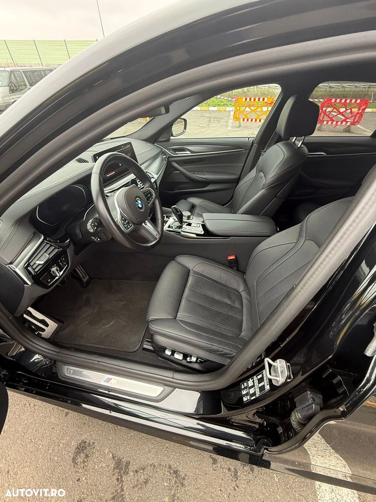 BMW Seria 5 530i xDrive Aut. - 14