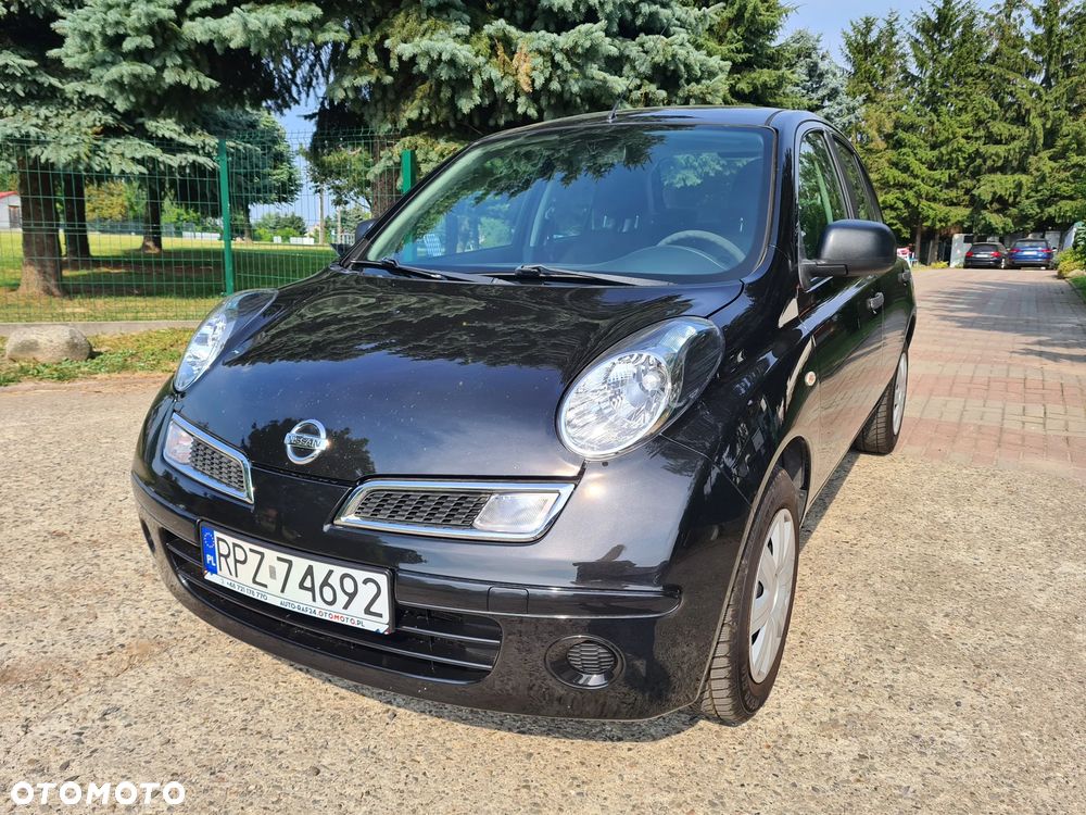 Nissan Micra - 1