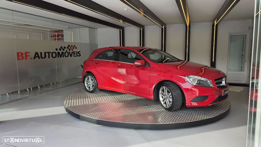 Mercedes-Benz A 160 d Urban - 9