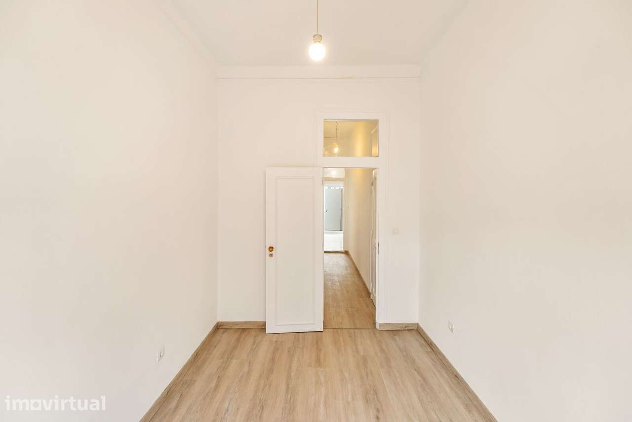 Apartamento T3 com vista, Penha de França, Lisboa - Grande imagem: 3/40