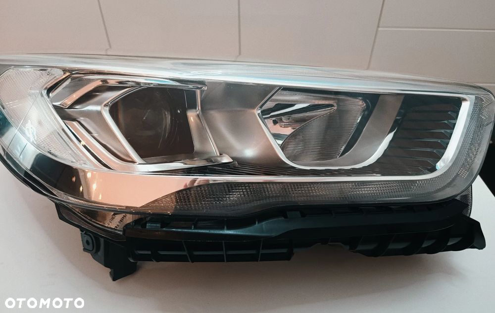 Przednia lampa prawa prawy reflektor Ford Kuga MK2 Lift 16-19 soczewka GV41-13W029-CG - 4