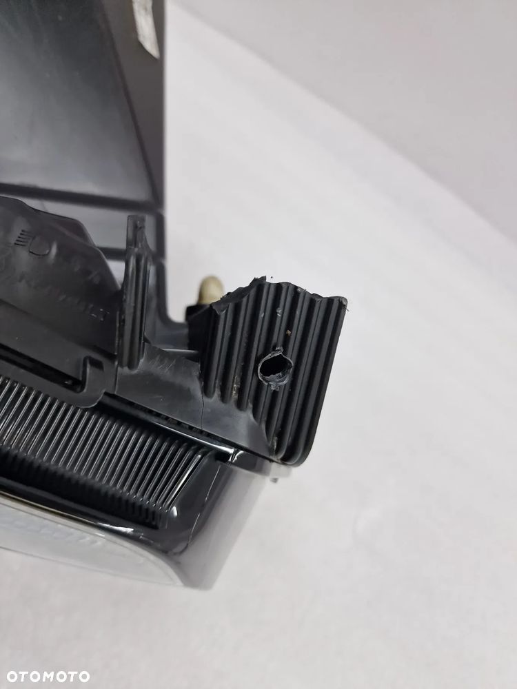 RENAULT MASTER IV 4 19- PRAWA LAMPA PRZEDNIA PRZÓD FULL LED , NR 260105567R , NR AUKCJI LA139 - 14