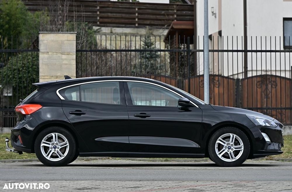 Ford Focus - 5