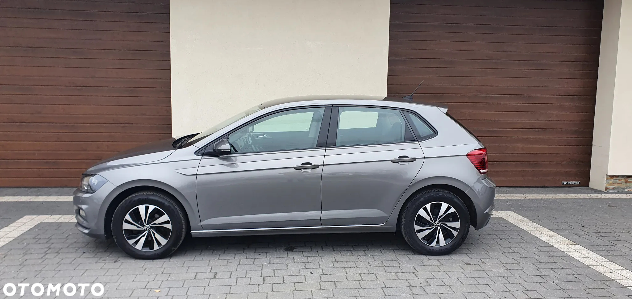 Volkswagen Polo 1.0 TSI Comfortline - 2