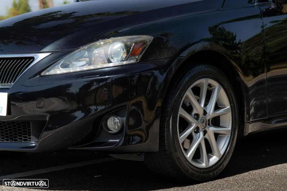 Lexus IS 200 d P.Executive 6G - 8