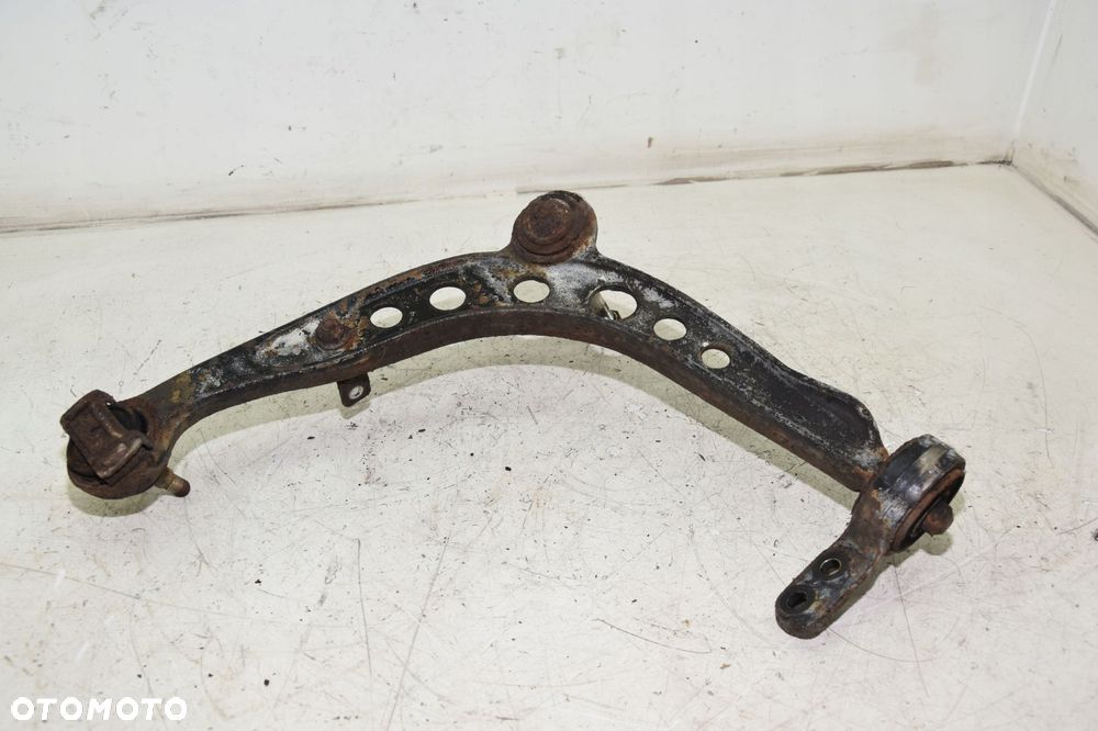 BMW E36 318I WAHACZ PRAWY PRZÓD DOLNY ORYG ŁADNY - 6