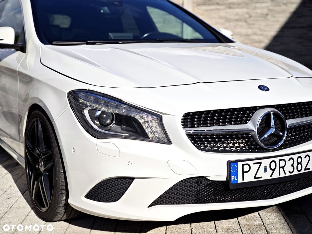 Mercedes-Benz CLA 180 7G-DCT - 5