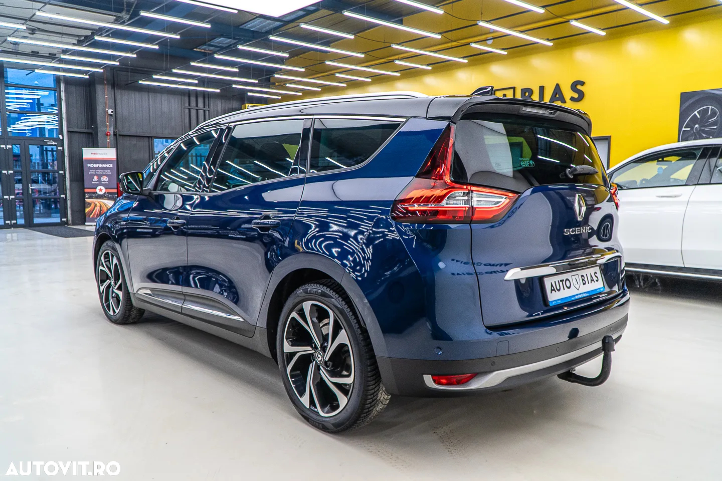 Renault Grand Scenic TCe 140 GPF EDC BOSE EDITION - 6