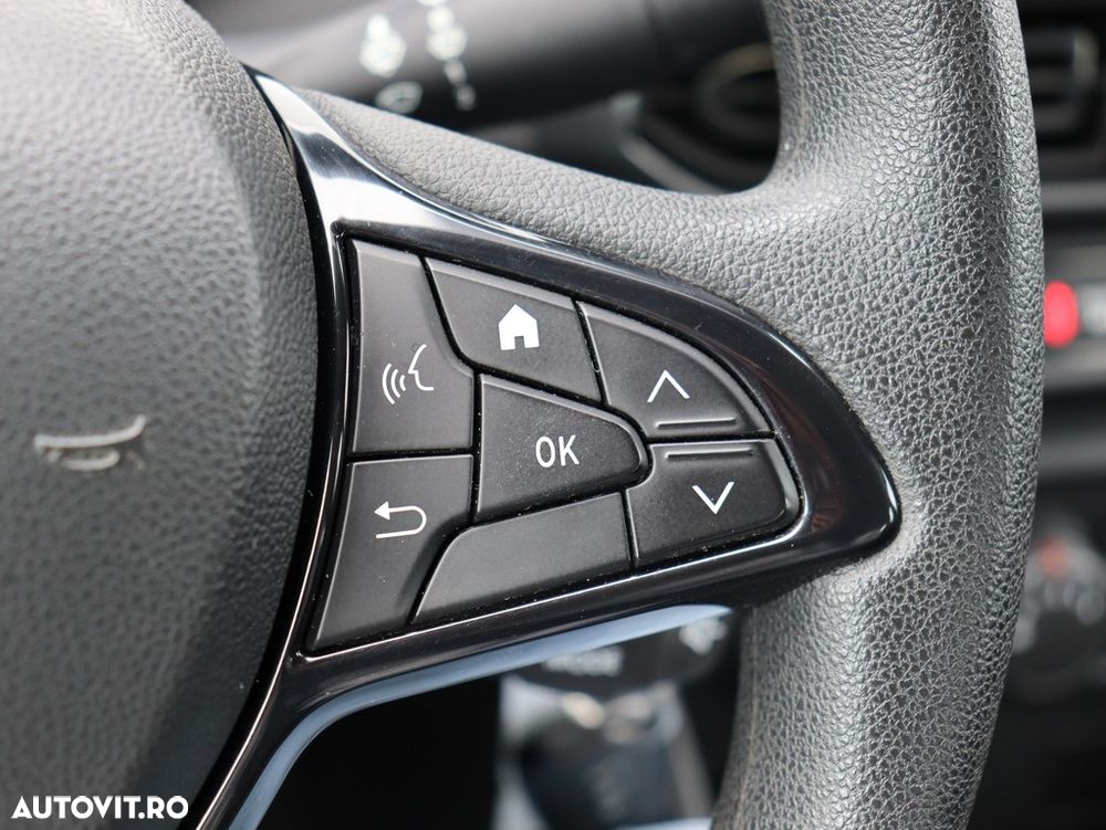 Dacia Logan SCe 65 Essential - 17