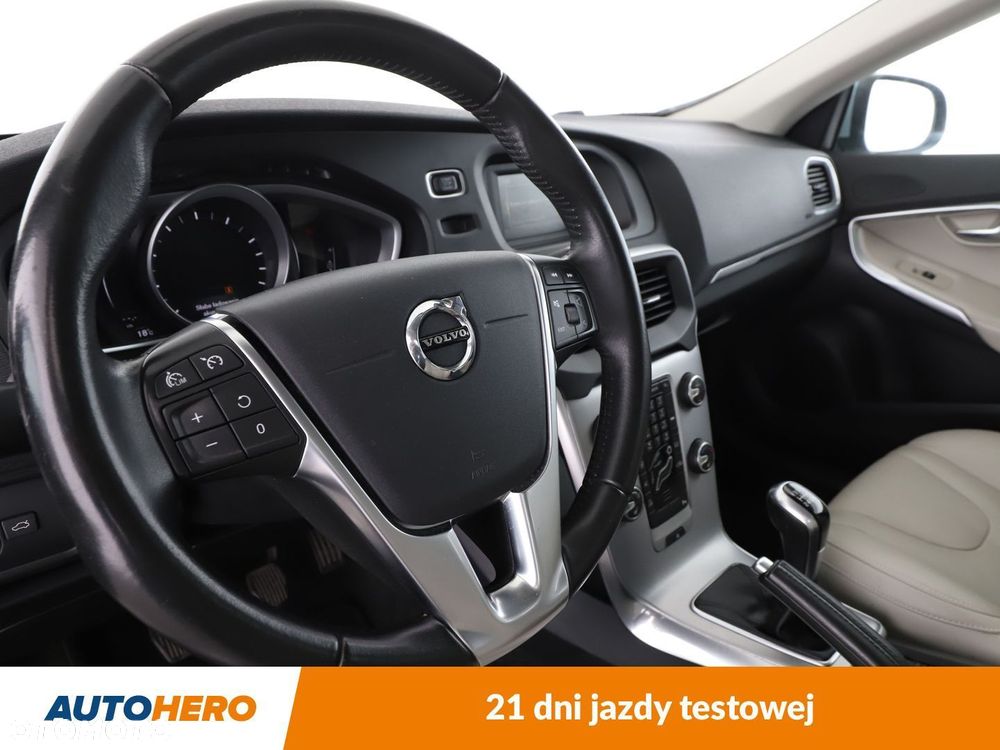 Volvo V40 - 11