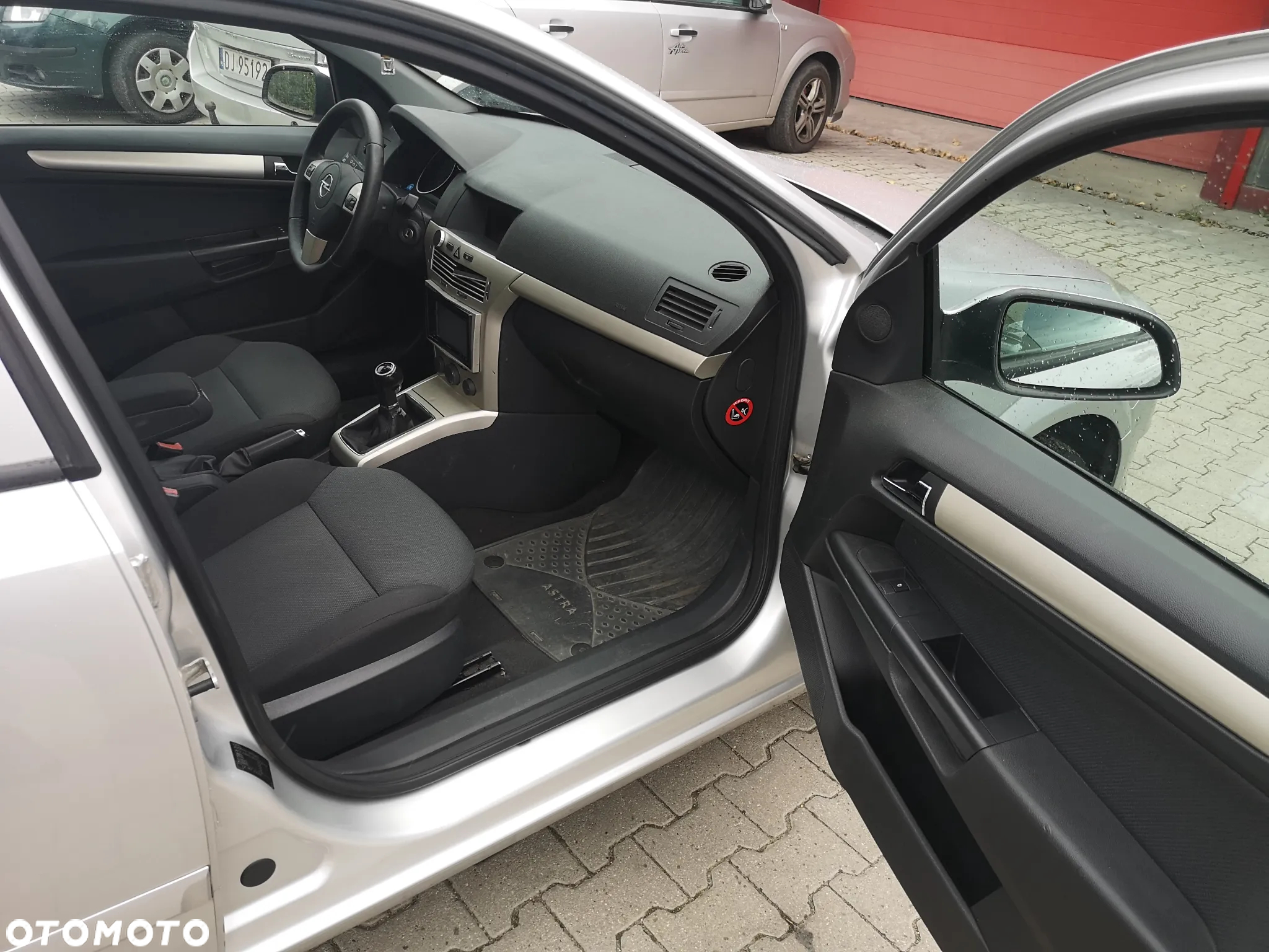 Opel Astra 1.6 Caravan Easytronic Edition - 8