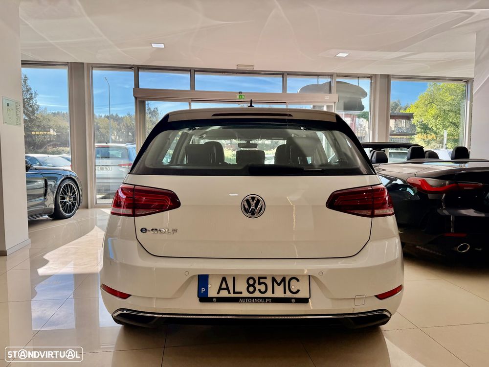 VW e-Golf Standard - 12
