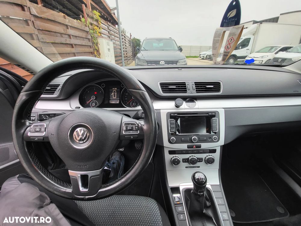 Volkswagen Passat Variant 1.6 TDI BlueMotion - 35