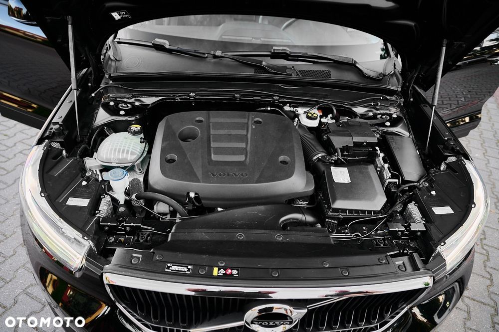 Volvo XC 40 D3 SCR R-Design - 17