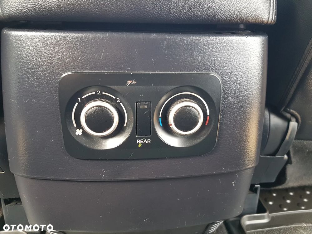 Mitsubishi Pajero 3.2 DI-D Automatik Intense - 26