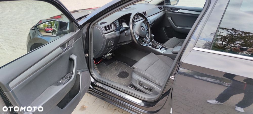 Skoda Superb 2.0 TSI Style DSG - 8
