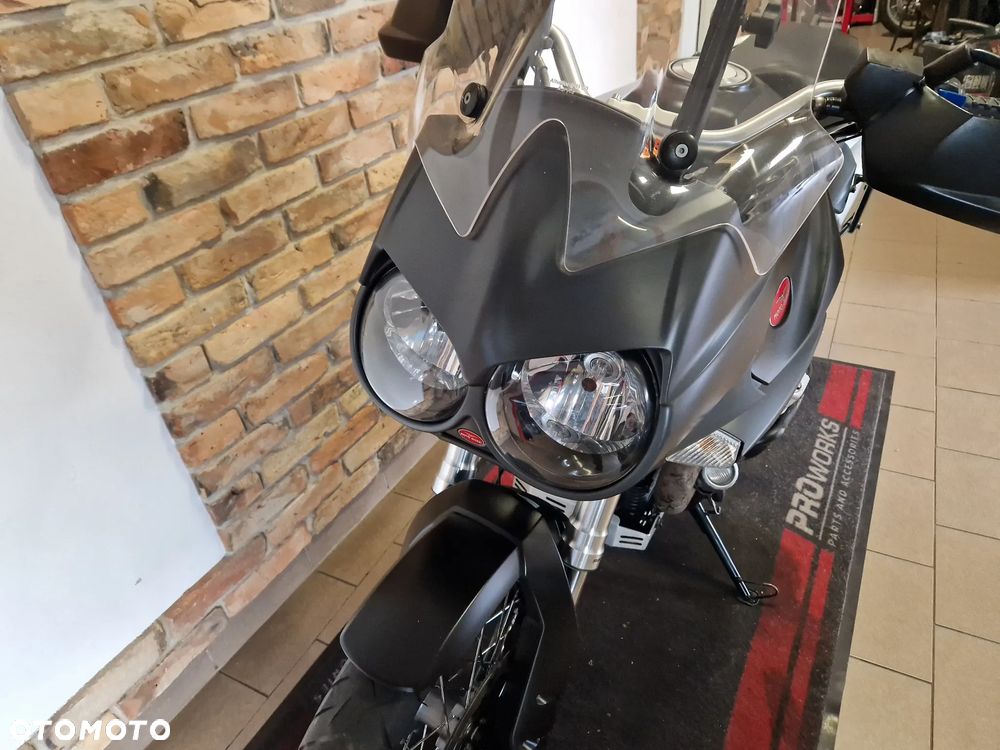 Moto Guzzi Stelvio - 9