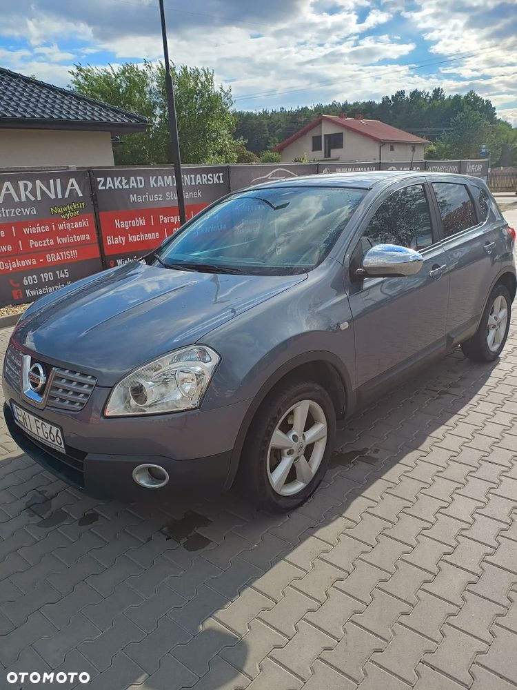 Nissan Qashqai - 2
