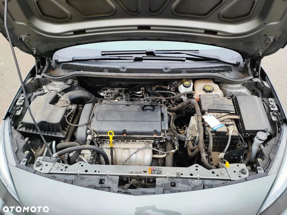 Opel Astra - 9
