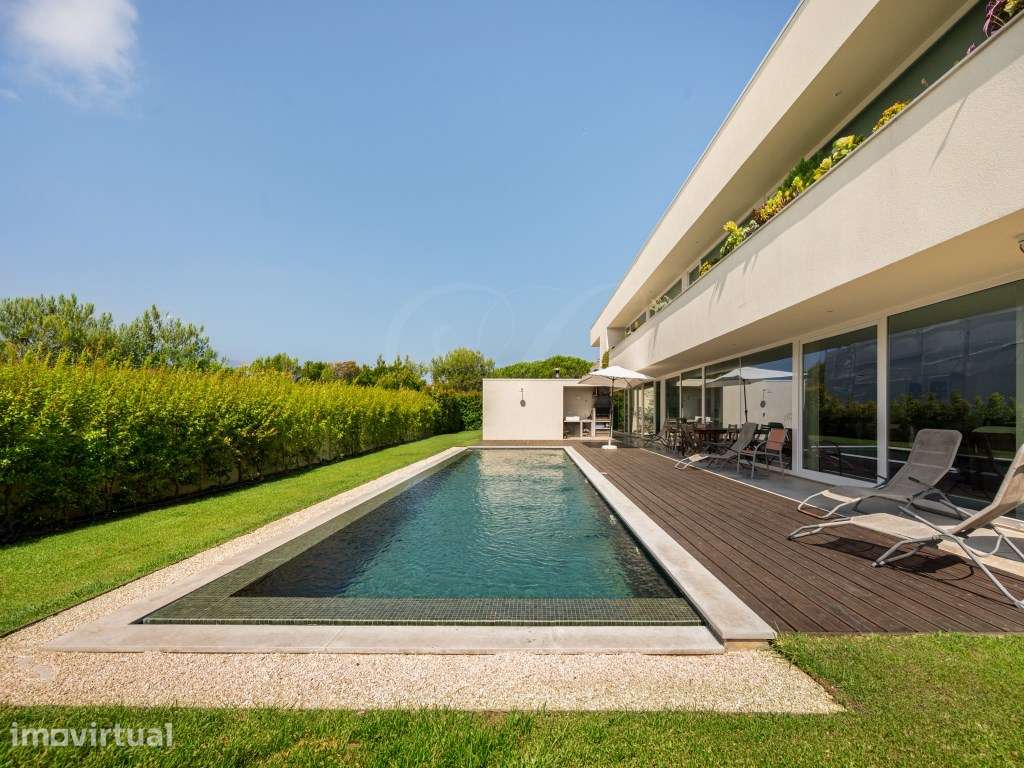 Moradia T6 + 1 c/ piscina e jardim relvado | Sintra - Grande imagem: 4/38