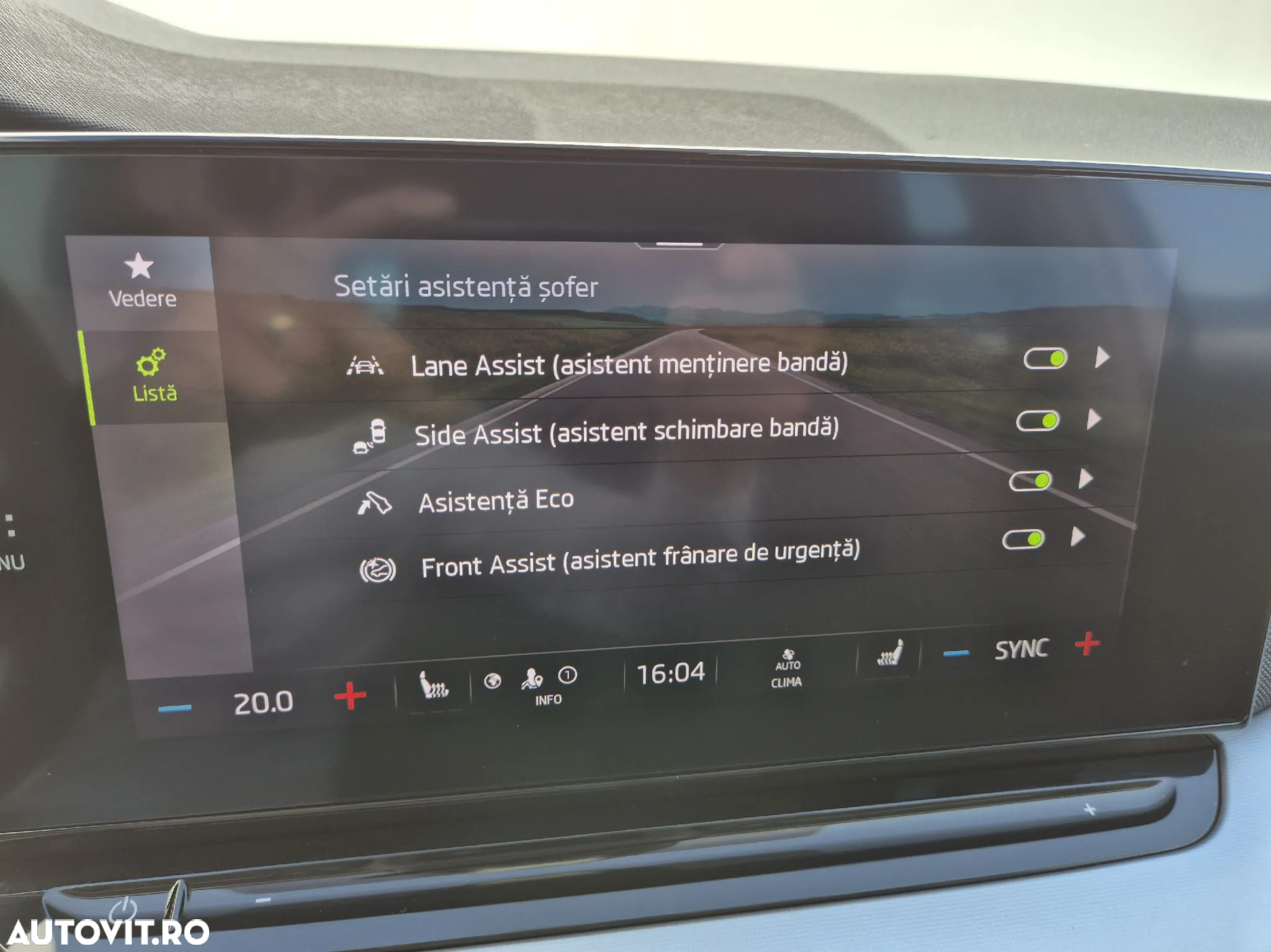 Skoda Octavia Combi 2.0 TDI DSG Style - 18