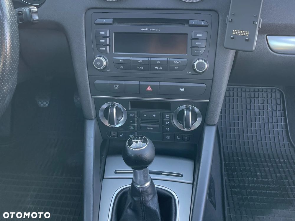 Audi A3 Sportback - 3