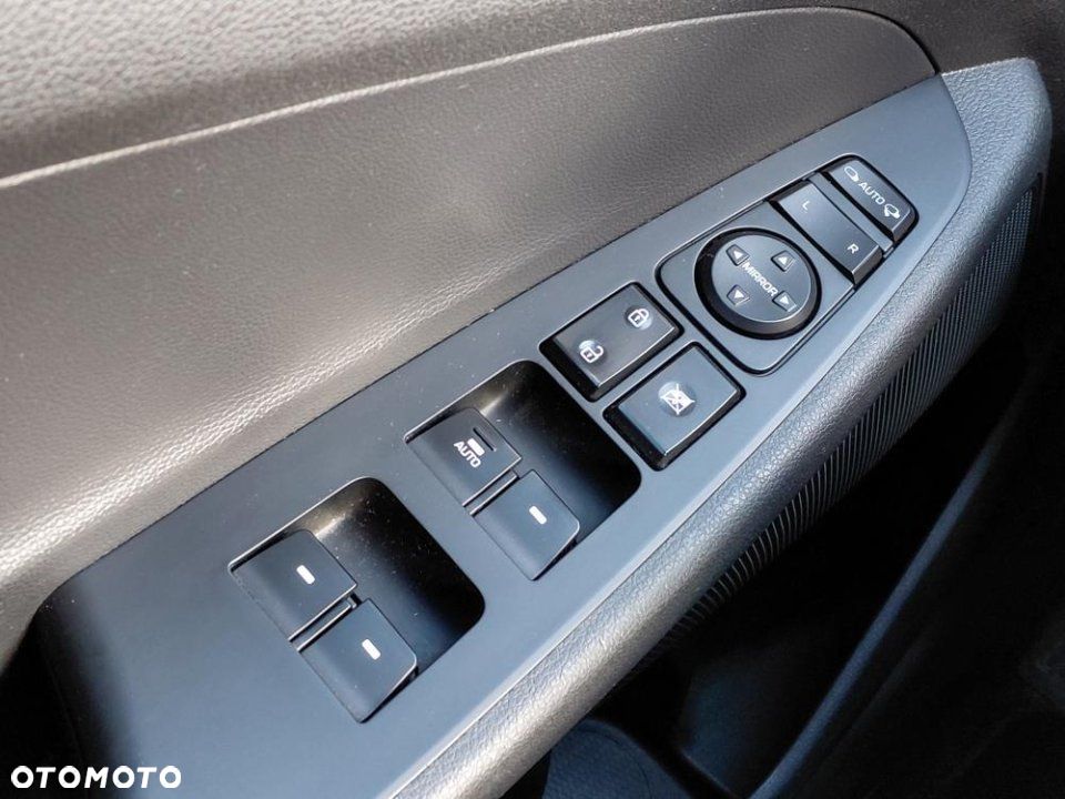 Hyundai Tucson - 12