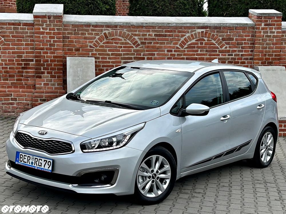 Kia Ceed 1.4 S - 2