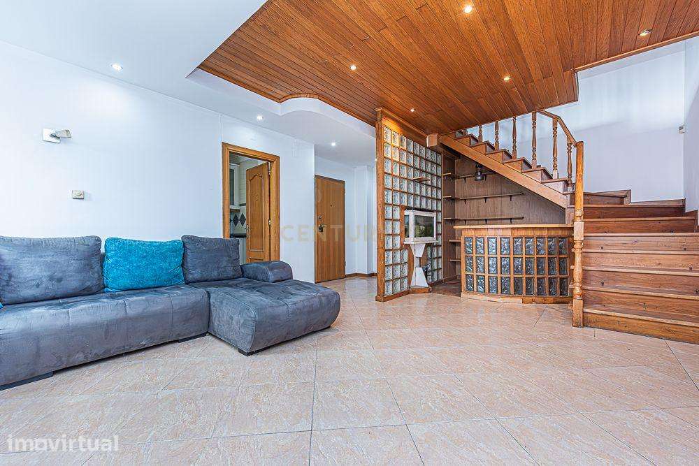Duplex T4 em Quinta do Anjo, Palmela - 170m² com Varanda, Terraço e Ga - Grande imagem: 3/41