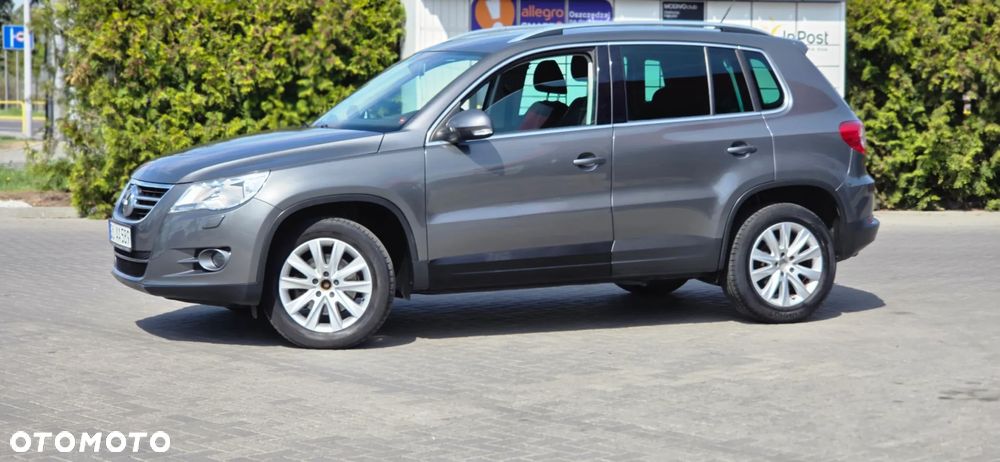Volkswagen Tiguan 2.0 TDI DPF BlueMotion Technology Exclusive - 8