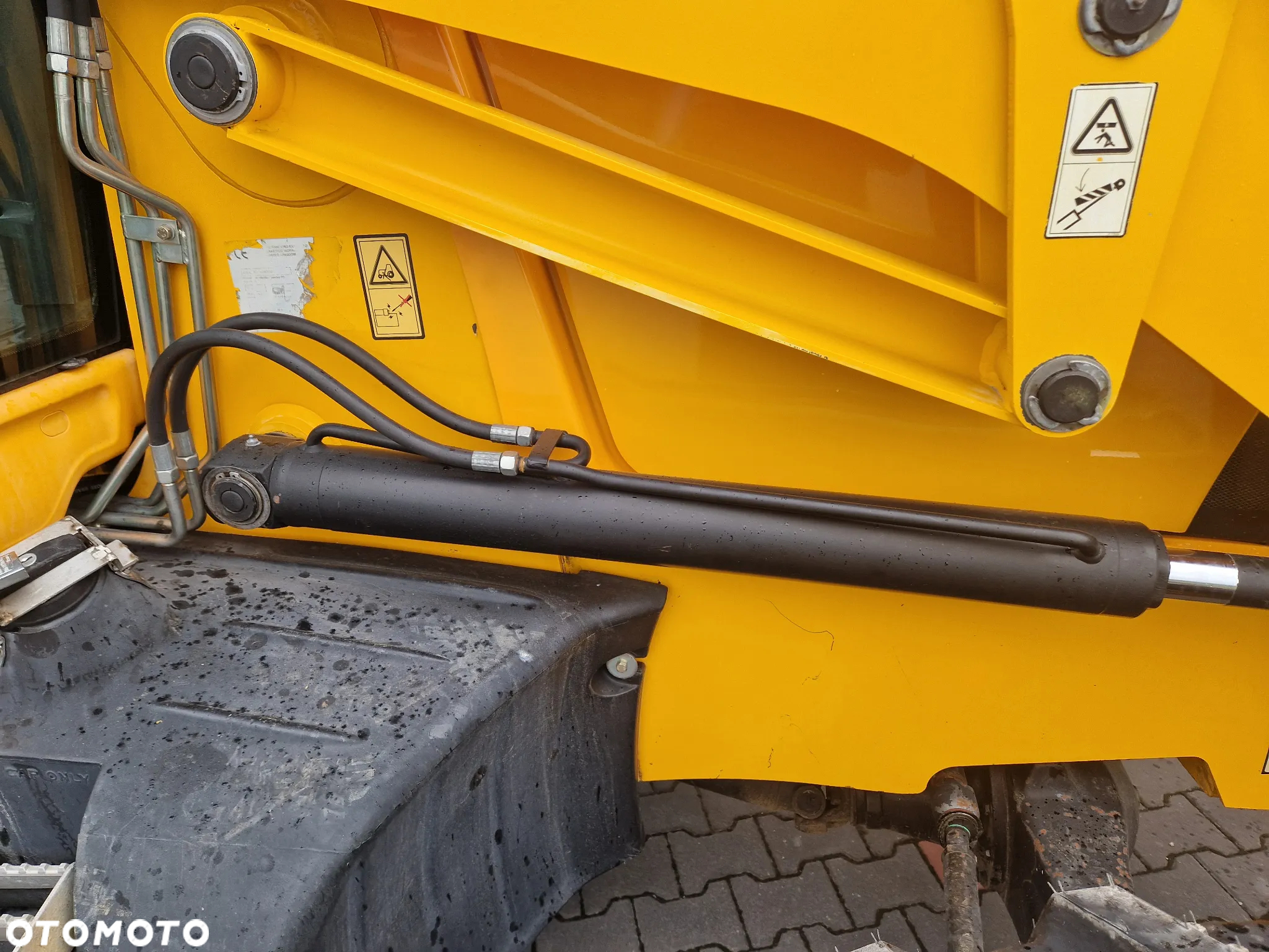 JCB 3CX - 7