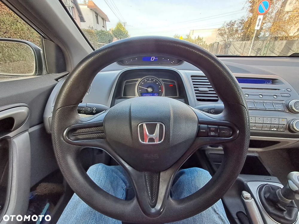 Honda Civic - 10