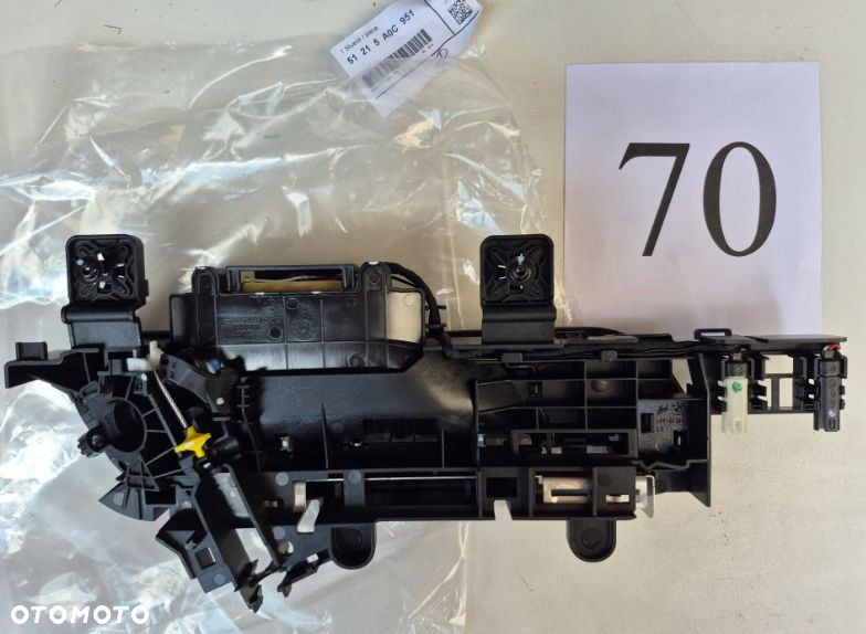 WSPORNIK KLAMKI ZEW DRZWI TYŁ LEWY BMW IX I20 51215A0C951 5A0C951 - 2