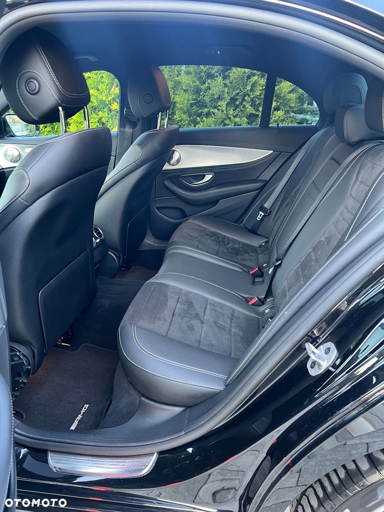 Mercedes-Benz Klasa E 220 d 4-Matic AMG - 8