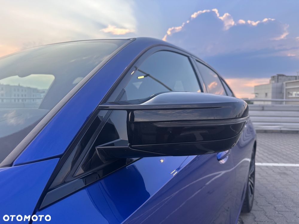 BMW Seria 3 330i xDrive M Sport - 17