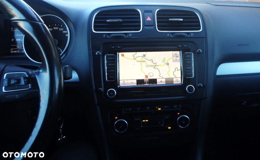 Volkswagen Golf VI 2.0 TDI Comfortline - 9