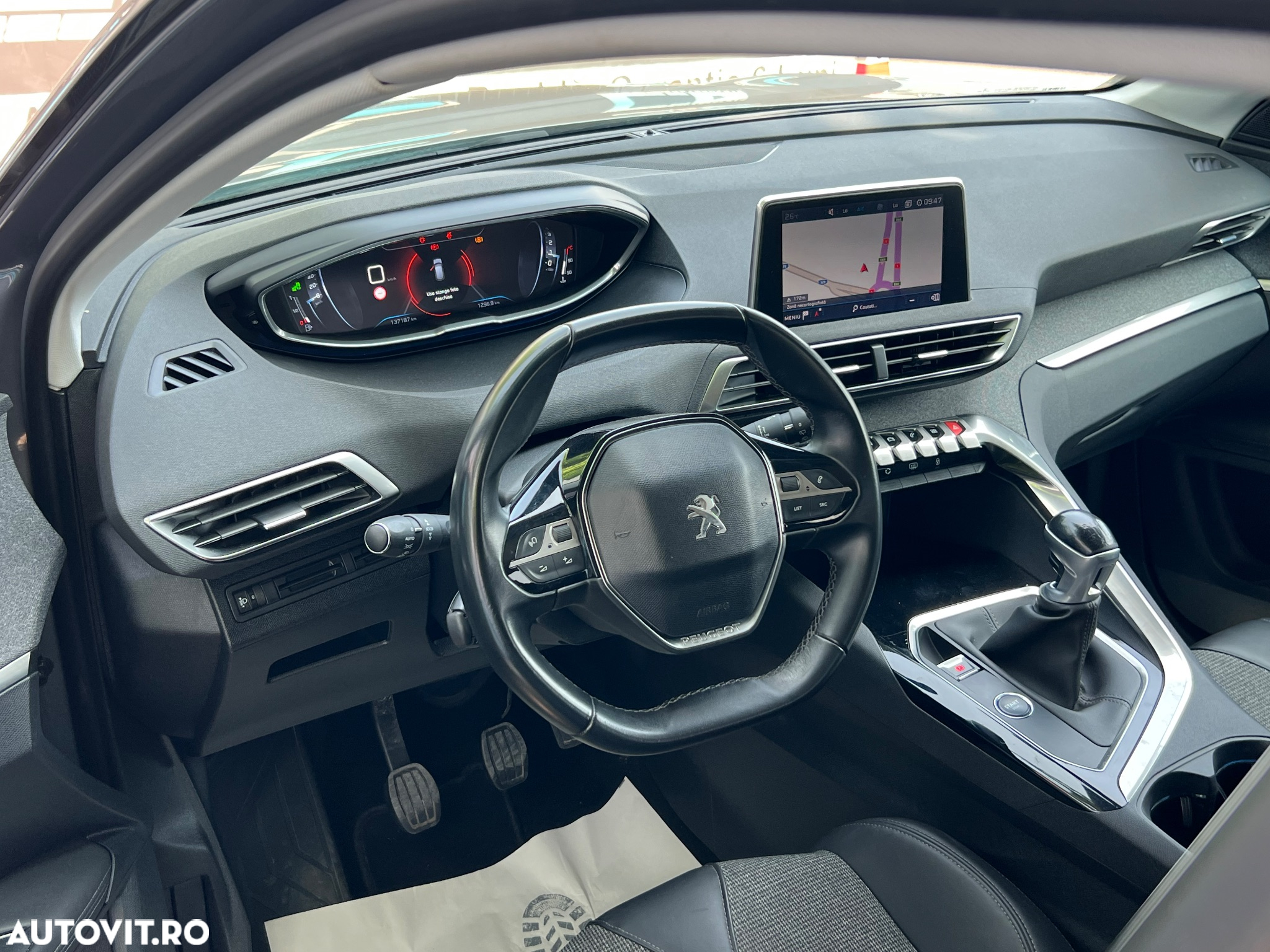 Peugeot 3008 1.5 BlueHDI 130 S&S BVM6 Allure - 10