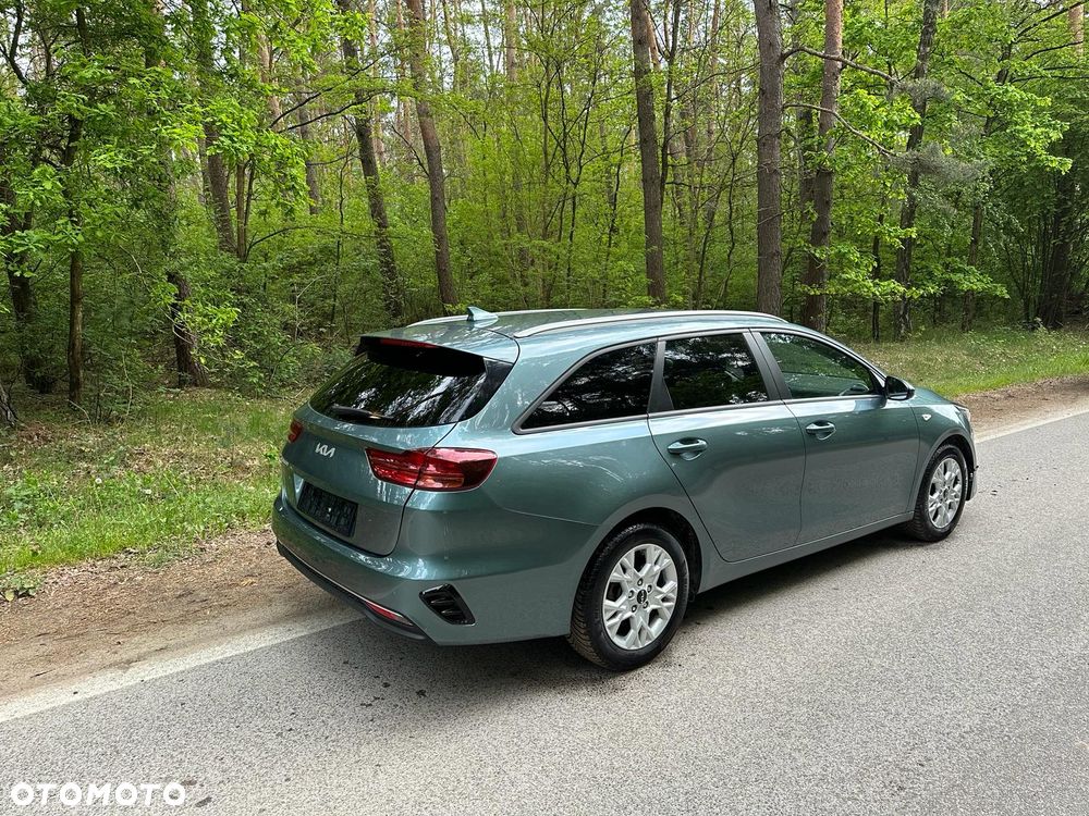 Kia Ceed - 4