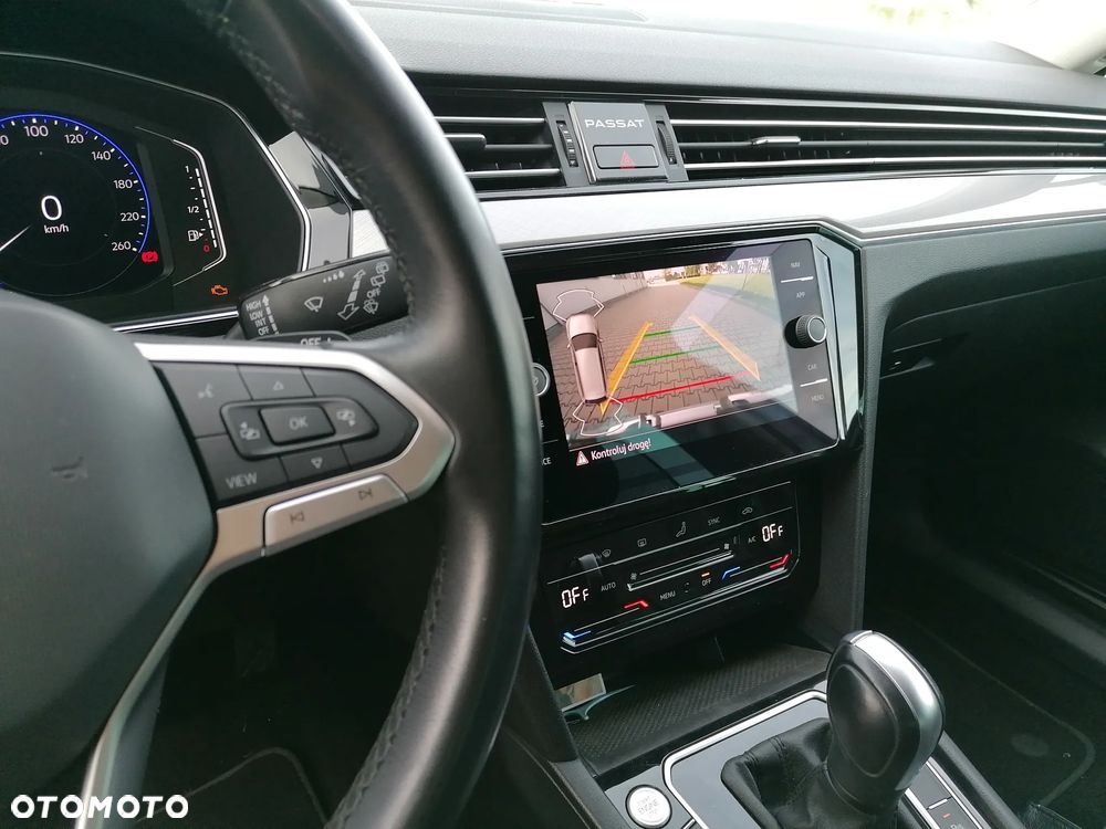 Volkswagen Passat 2.0 TDI EVO Elegance DSG - 15