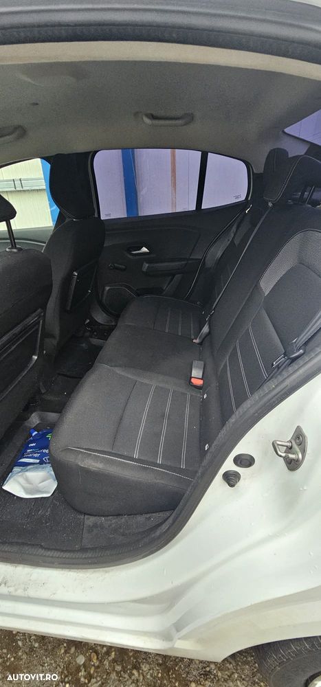 Dacia Logan ECO-G 100 MT6 Prestige - 5