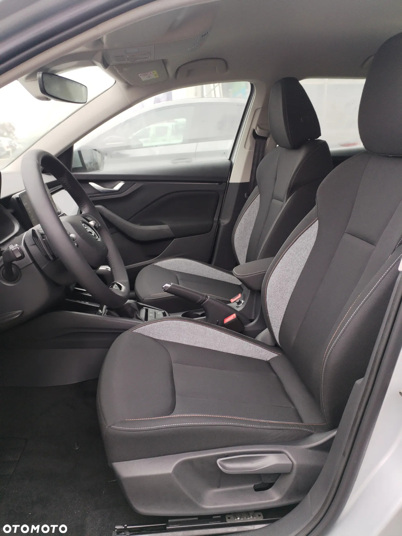 Skoda Scala 1.0 TSI Selection DSG - 6