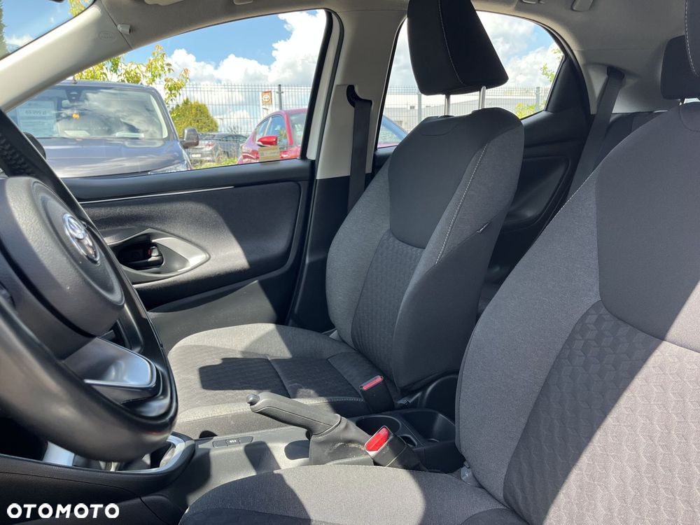 Toyota Yaris 1.5 Comfort - 16