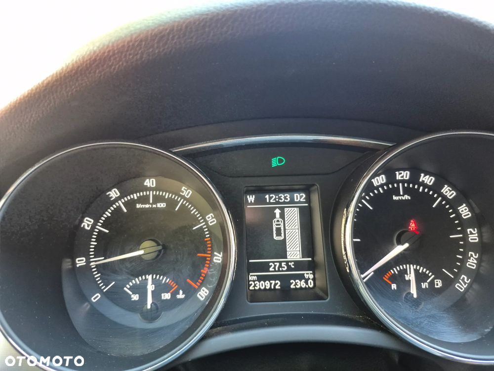 Skoda Superb 1.8 TSI Elegance DSG - 15