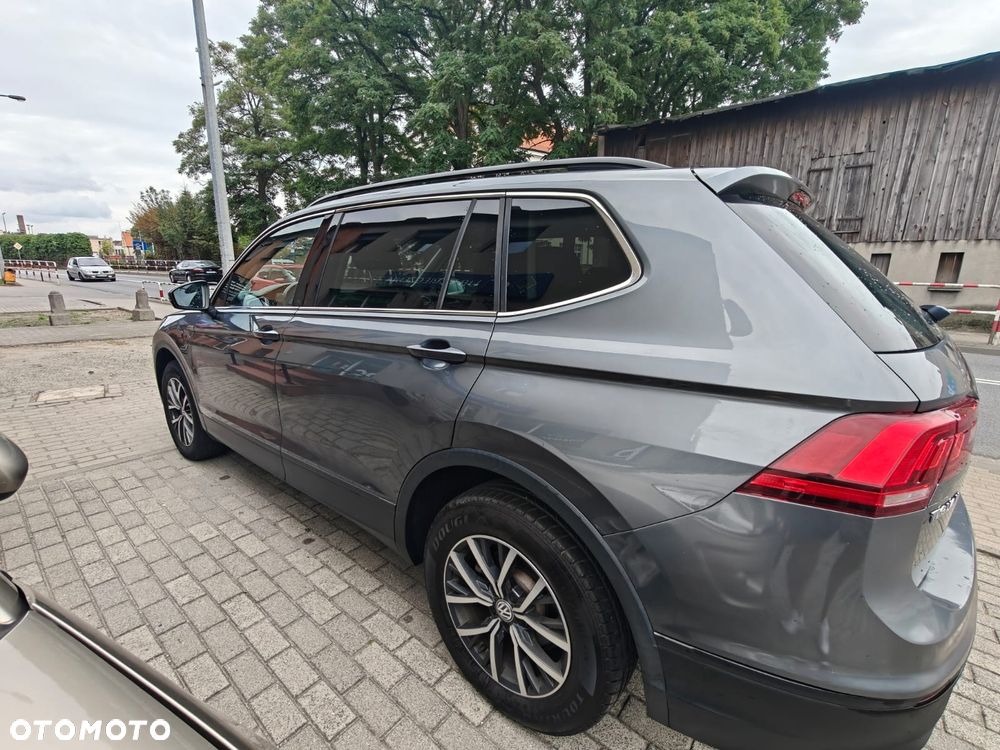 Volkswagen Tiguan 2.0 TSI 4Mot Elegance DSG - 16
