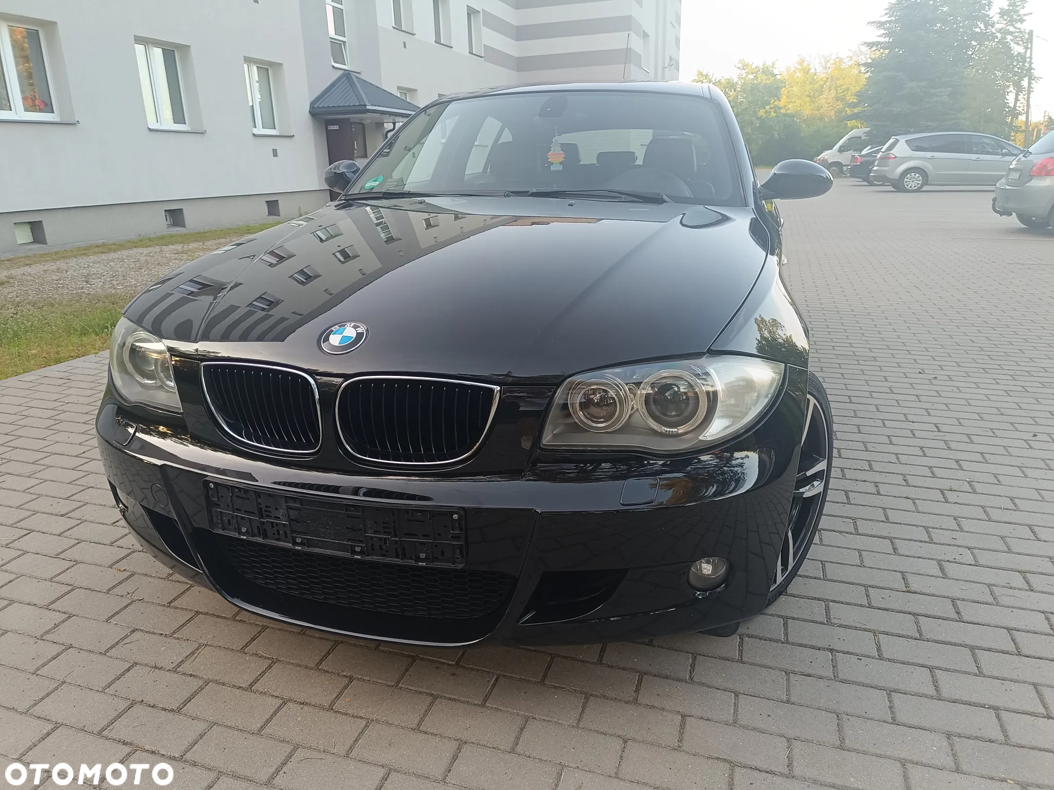 BMW Seria 1 120d DPF Edition Sport - 2