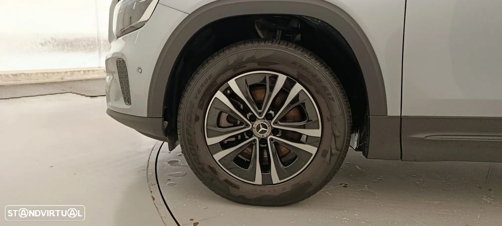 Mercedes-Benz GLB 180 d - 17