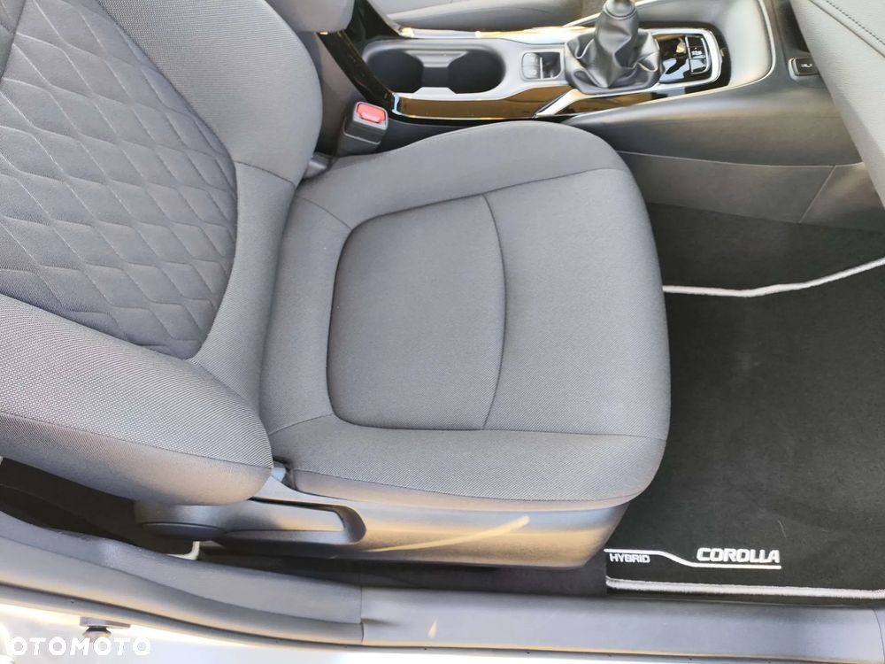 Toyota Corolla 1.5 Comfort - 21